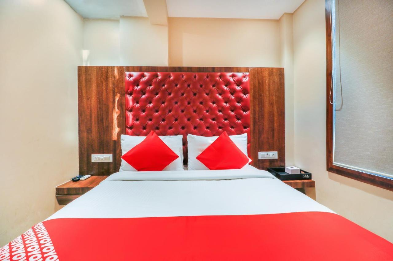 Oyo 70475 Hotel Sea Breeze Mumbai Exterior photo